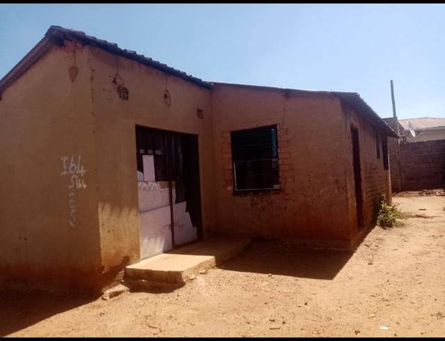 2 BEDROOM HOUSE FOR SALE IN EDEN PARK